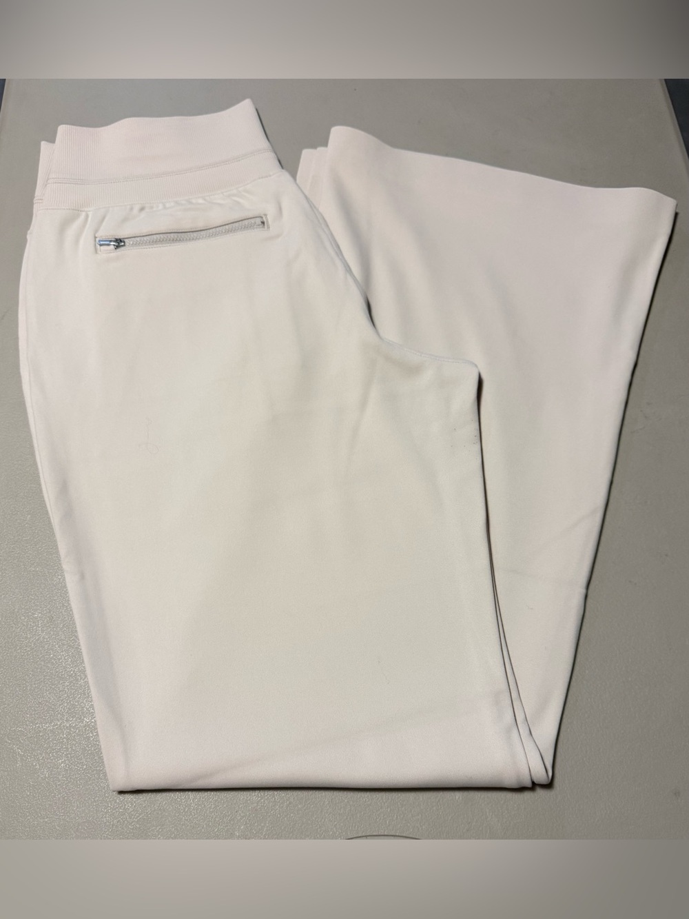 Athleta Venice High Rise Wide Leg Hem Slit Cream - You will love wearing them! - Picture 4 of 4
